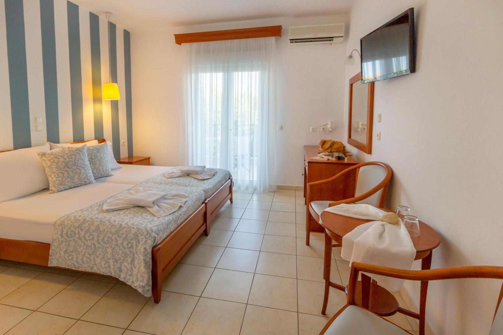 Evripidis Hotel Afytos Exterior foto